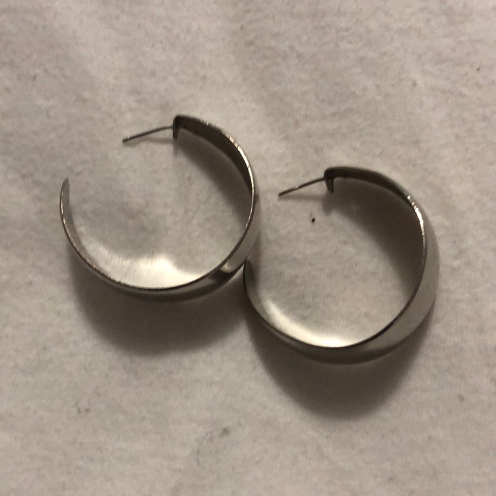 💠earring for sale / 3 pairs for 8 dollars